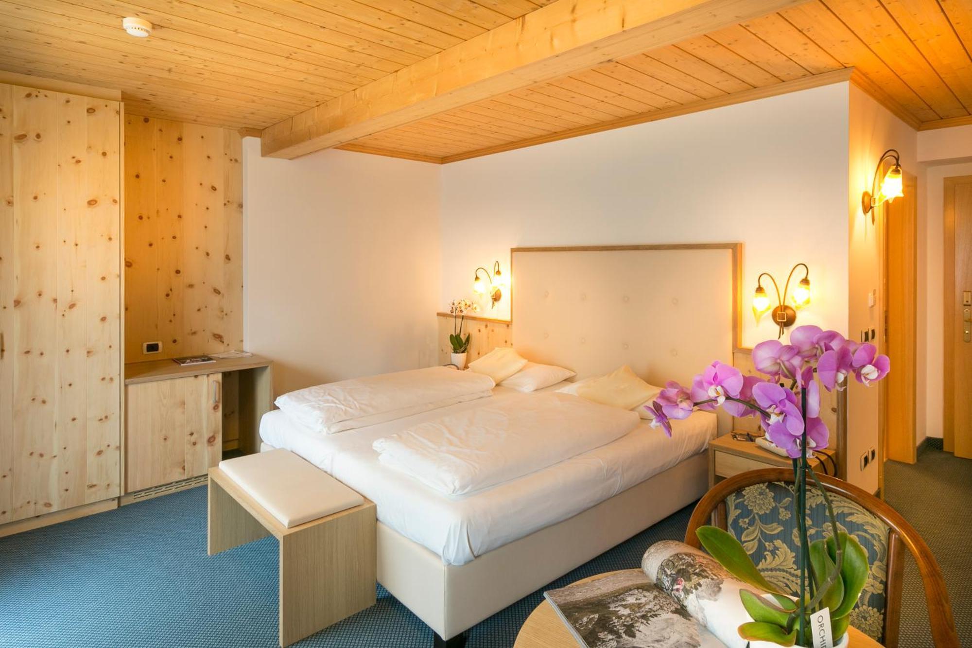 Santa Cristina Val Gardena Diamant Spa Resort חדר תמונה